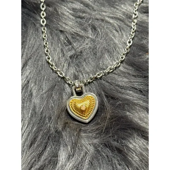 Silver/Gold Heart Necklace (n1) - Picture 4 of 8